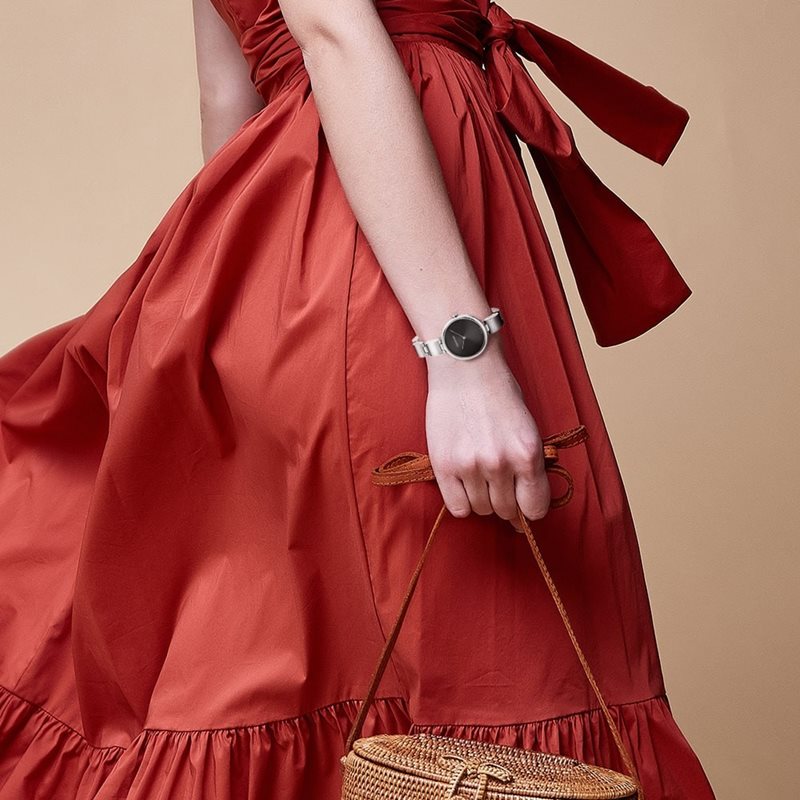 K9U23141 שעון קלווין קליין לנשים בסגנון צמיד | שעון כסוף בלוח שחור | מנגנון שווצרי איכותי | דגמים חדשים | Calvin Klein Wavy Women Quartz K9U23141 Watch