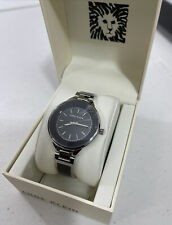 AK-3319GYSV שעון יד צמיד של אן קליין רצועה כסופה ואפורה ממותגת | לוח אפור משובץ זרקונים | שעוני צמידים של אן קליין במבצע | Quartz Crystal Grey Dial Ladies Watch AK/3319GYSV by Anne Klein