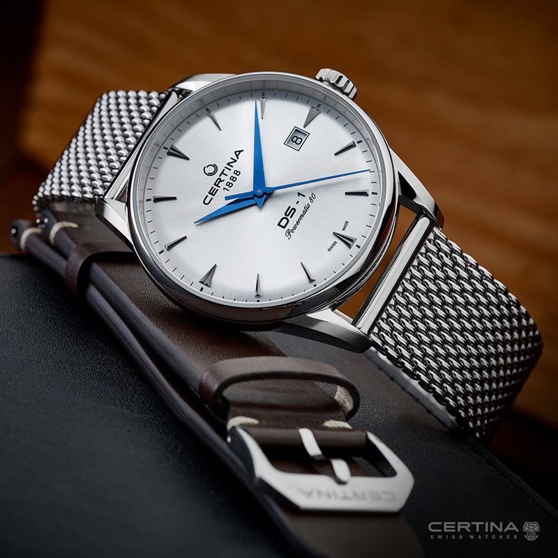 C029.807.11.031.02 שעון יד סרטינה מסדרת די אס 1 אוטומטי לגברים | מגיע כסט עם רצועת עור נוספת | חלון אחורי שקוף | 5 שנים אחריות | CERTINA DS-1 Powermatic 80 C029.807.11.031.02 · Men';s