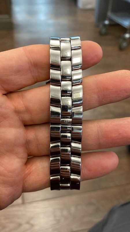 08508 שעון באום & מרסייה דגם מלבני לנשים | שעון חדש לא נענד מעולם נמכר מתוגה | שנתיים אחריות מגיע עם כל התעודות | Baume & Mercier Hampton Watch Model MOA08508