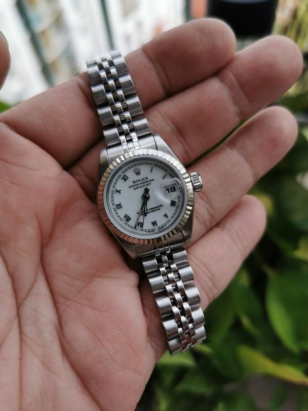 69174 שעון יד 2 של רולקס דגם דייטג';אסט לנשים | שעון במצב מושלם לוח רומי לבן | באז זהב לבן רצועת ג';ובלי | שנה אחריות | Rolex Lady-Datejust, Steel & White Gold, 69174
