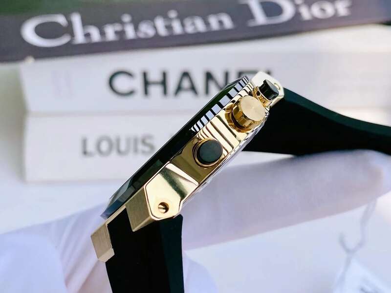 3600895 שעון מהסדרה החדשה של מובאדו לגברים | דגם כרונוגרף ספורטיבי ברצועת סילקון | שעון יוקרתי שווצרי לגברים |Movado Bold Fusion Chronograph Quartz Gold Dial Men';s Watch 3600895