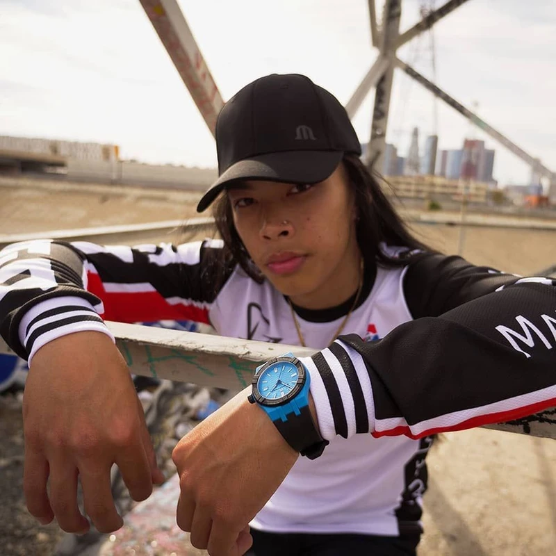 AI2008-80080- 300-0 שעון מוריס לקרואה שחור כחול מסדרת אייקון טייד | זכוכית ספיר | שווצרי לגברים | מלאי מוגבל | שנתיים אחריות | Maurice Lacroix Aikon Quartz Watch | AI2008-80080-300-0