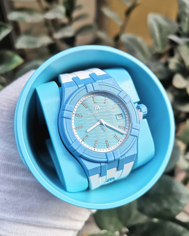 AI2008-AAAA1-3A0-0 שעון מרשים של מוריס לקרואה לוח טיפני משובץ יהלומים | רצועת ספורט ממותגת | זכוכית ספיר - שנתיים אחריות | Maurice Lacroix AIKON AI2008-AAAA1-3A0-0 Aikon #tide