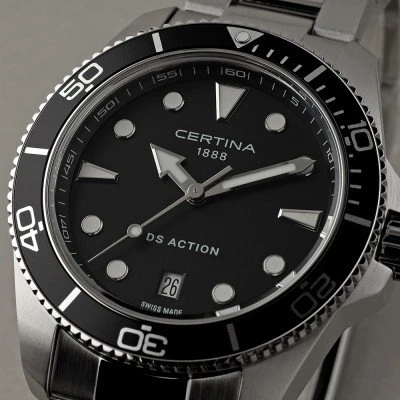C048.410.11.051.00 שעון סרטינה החדש דגם אקשן לגברים | לוח שחור זרחני עם תאריכון | כולל 5 שנים אחריות יבואן רשמי | Certina DS Action 40mm C0484101105100