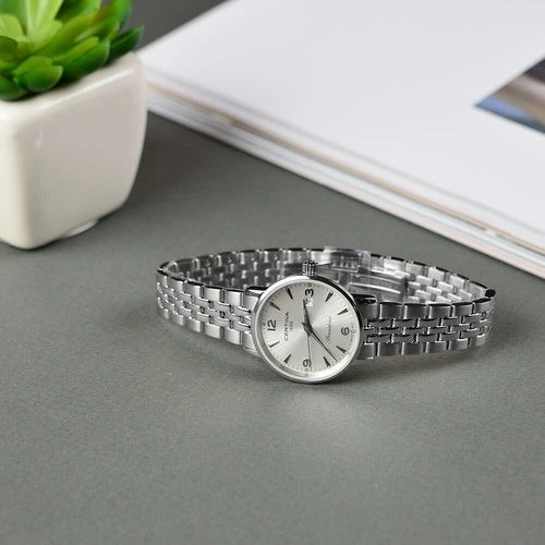 C035.210.11.037.00 שעון סרטינה לאישה מסדרת אורבן קיימנו | לוח כסוף שעון מיני שווצרי עמיד למים | עם 5 שנות אחריות | Certina Ladies Watch C0352101103700