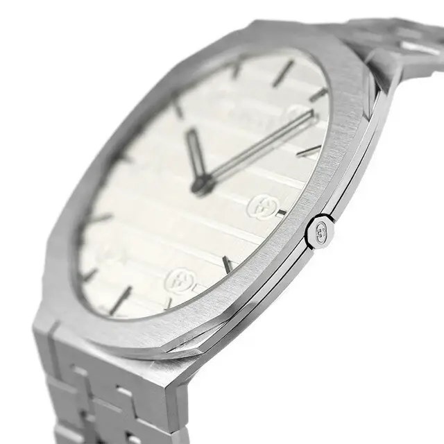 YA163407 שעון יד גוצי דגם H25 דק מאד רק 4.5 מ';';מ לוח כסוף ממותג | שעון אופנה יוקרתי שווצרי | יד 2 שמור מאד נקנה אצל היבואן הרשמי | GUCCI 25H YA163407 Silver Quartz Unisex Watch