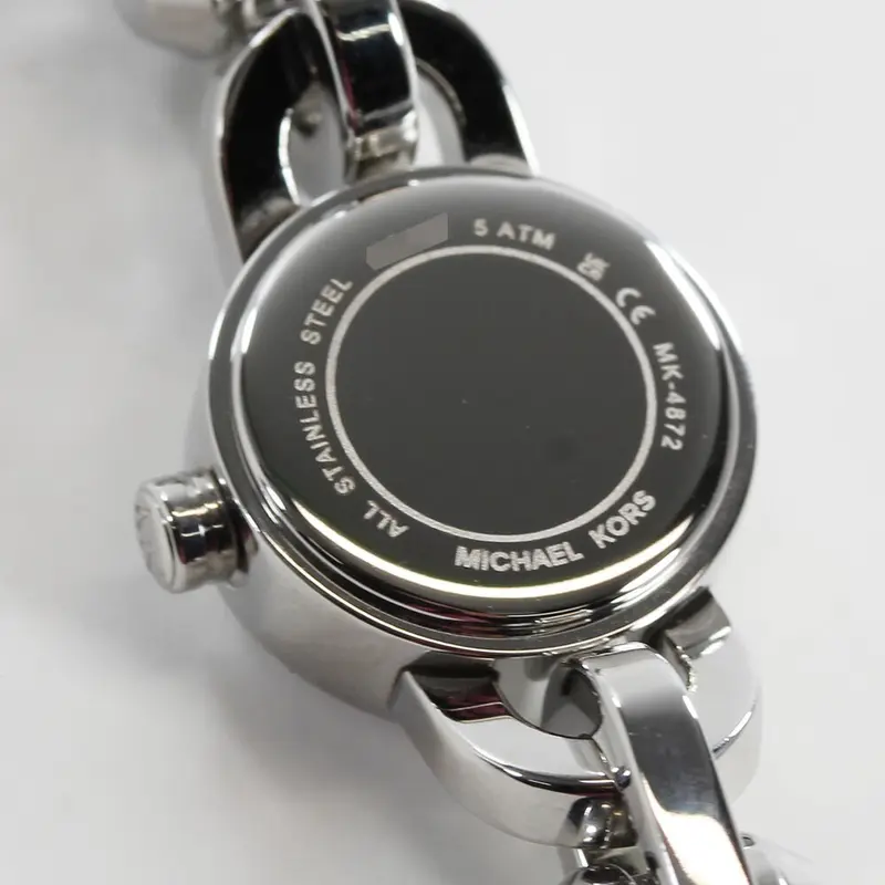 MK4872 שעון צמיד אופנתי ומיוחד לנשים של מייקל קורס | שעון מיני ברצועה כסופה | שנתיים אחריות ומלאי מוגבל | Michael Kors Mk Astor Link Silver Watch MK4872