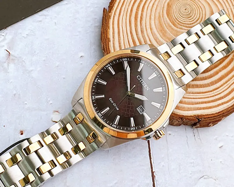 BM7536-53X שעון חדש של סיטיזן לגברים | דגם אקו דרייב סולארי ברצועת פלדה משולבת זהב רוז | לוח חום מיוחד | שנתיים אחריות | Peyten Brown Dial Stainless Steel Bracelet BM7536-53X