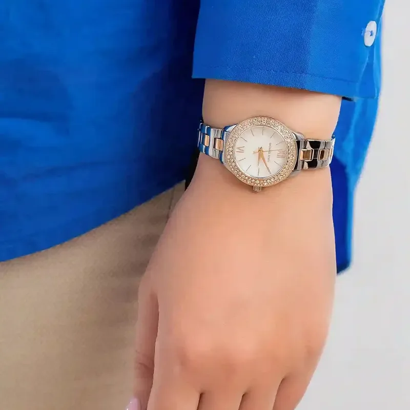 MK4559 שעון מייקל קורס לאישה יבואן רשמי | דגם חדש משולב זהב רוז | מובץ זרקונים | לוח לבן פנינה פסים | שנתיים אחריות פלאנט טיים | Michael Kors Ladies Watch Liliane MK4559