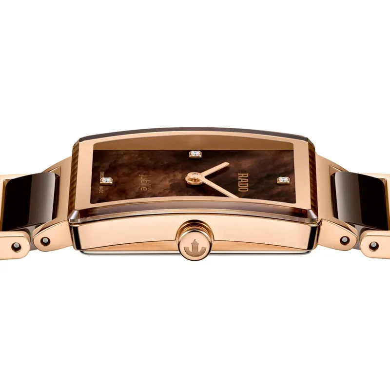 R-62513091 | R20251912 שעון ראדו יבואן רשמי חדש לאישה לשנת 2026 | דגם מסדרת אינטגרל | רוז גולד בקרמיקה חומה בלוח פנינה חום משובץ 4 יהלומים | מלאי מוגבל | RADO NEW Integral Quartz Women 23 mm R20251912