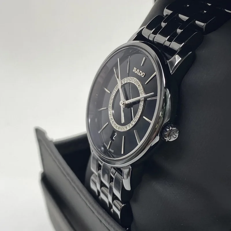 R14063737 שעון ראדו דגם מיוחד ומהמם משובץ 36 יהלומים בלוח | שעון שחור קרמיקה יוקרתי לאישה במחיר מיוחד | ראדו חנות שעונים | Rado DiaMaster Black Diamond Dial R14063737 Ladies Ceramic