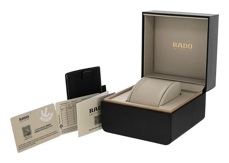 R14064725 שעון ראדו מיוחד לנשים ברצועת עור | דגם קרמיקה | רצועה חולה בלוח כחול פסים מהמם עם שיבוץ של 24 יהלומים | שנתיים אחריות | מלאי מוגבל | Rado R14064725 DiaMaster Diamonds Blue Ladies Watch