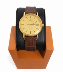 1342 שעון יד אומגה וינטג' | דגם קוורץ יד 2 בצבע זהב ברצועת עור לוח זהב | 36 מ''מ יוניסקס mega caliber 1342 is an in-house vintage quartz movement found in Omega watch